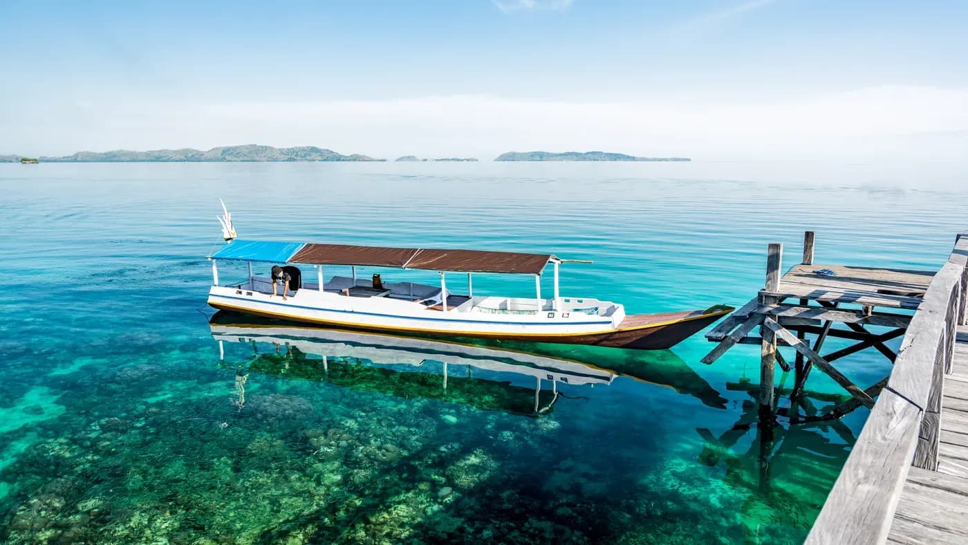 Boat crossing to the Gilis